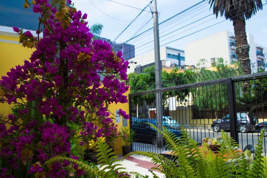 Residencial Miraflores B&B Lima Exterior photo